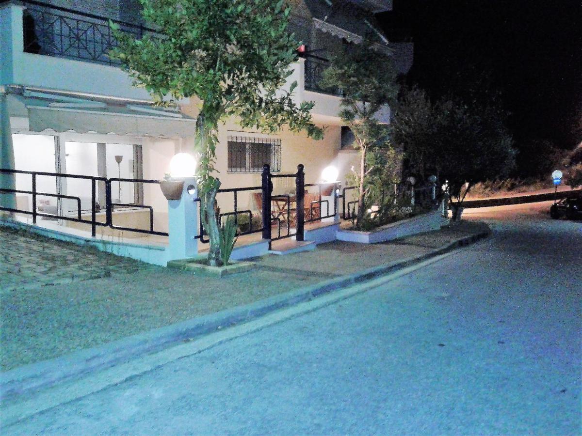 Lilac Studio Apartment Kavála ภายนอก รูปภาพ