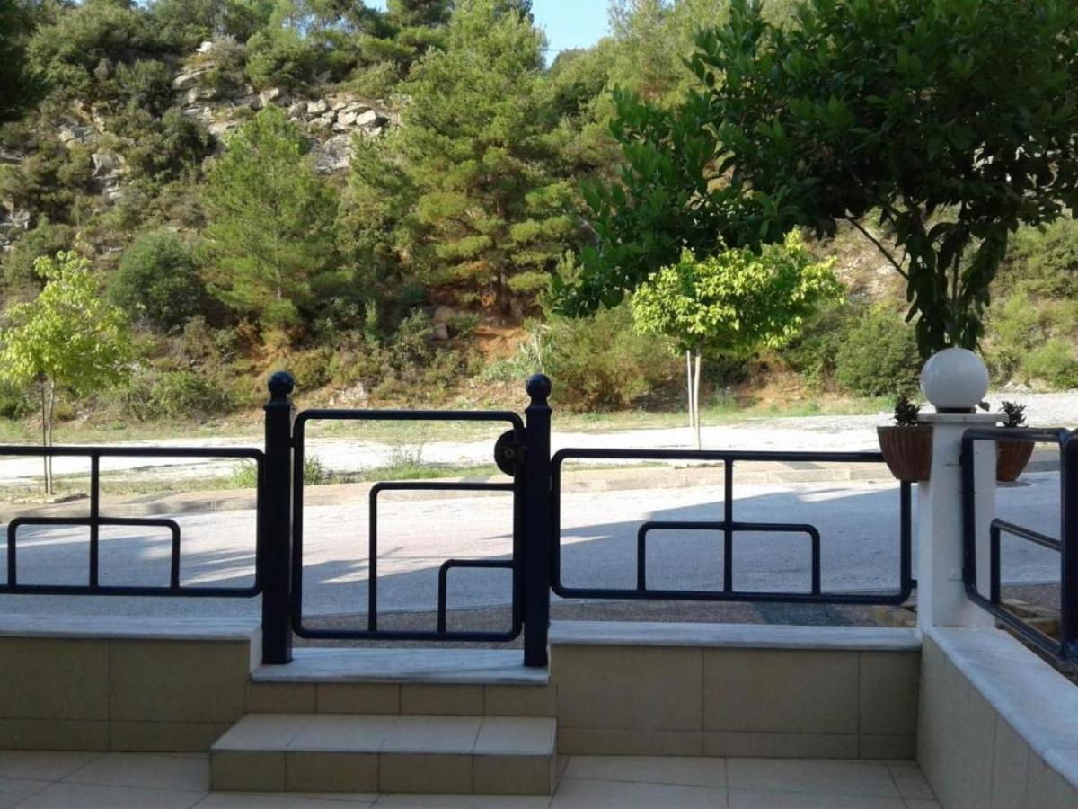 Lilac Studio Apartment Kavála ภายนอก รูปภาพ