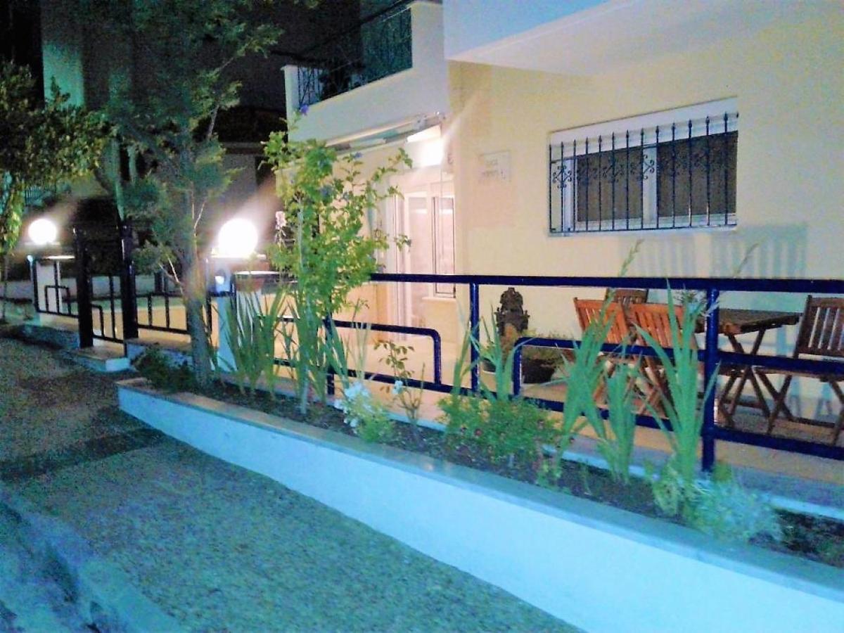 Lilac Studio Apartment Kavála ภายนอก รูปภาพ