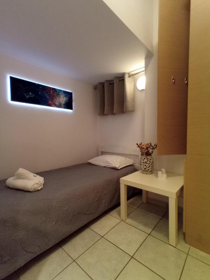 Lilac Studio Apartment Kavála ภายนอก รูปภาพ