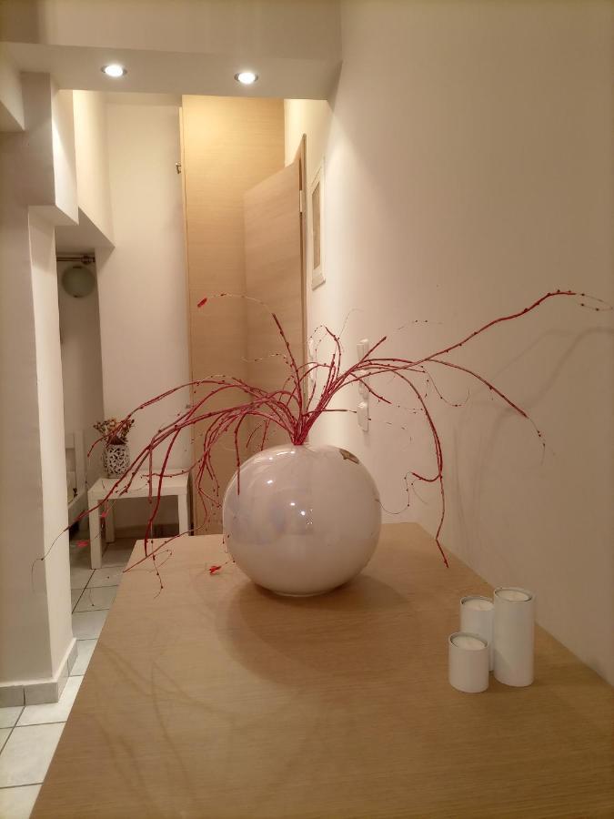Lilac Studio Apartment Kavála ภายนอก รูปภาพ