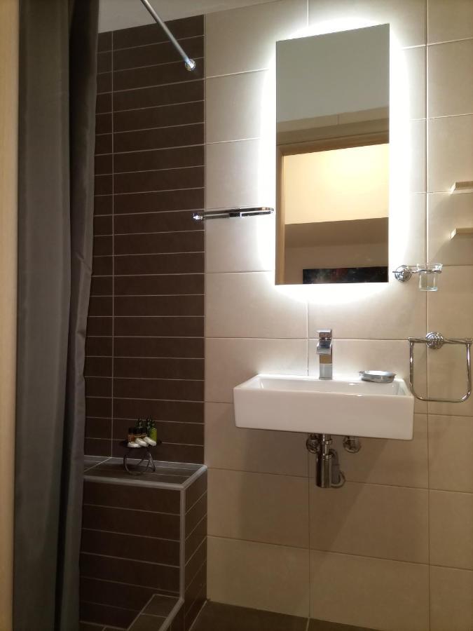 Lilac Studio Apartment Kavála ภายนอก รูปภาพ